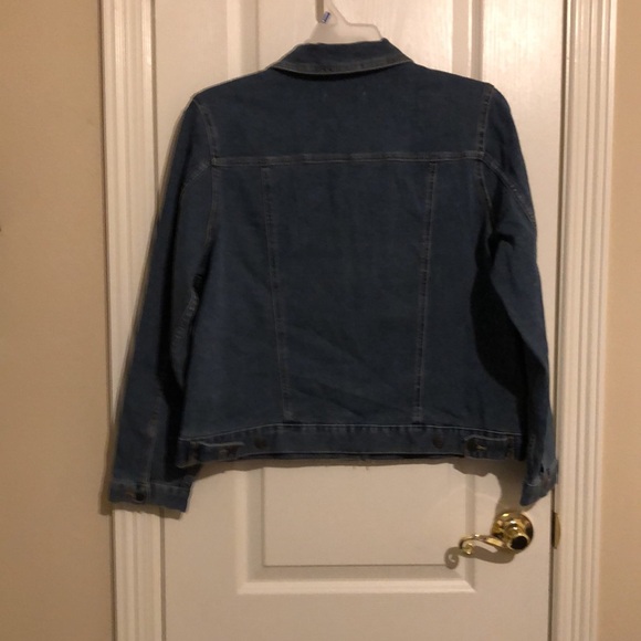 NWT TIME AND TRU  DENIM JACKET. SIZE XL( 16-18 ) - Picture 2 of 3